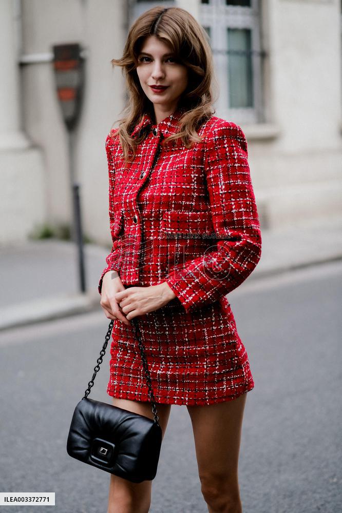 PFW - Roger Vivier Street Style
