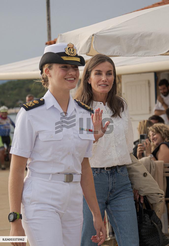 King Felipe And Queen Letizia Visit Princess Leonor - Spain