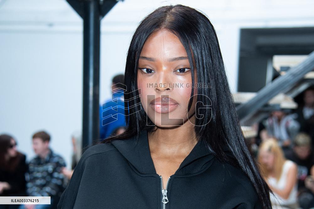 PFW Paloma Wool RTW Front Row