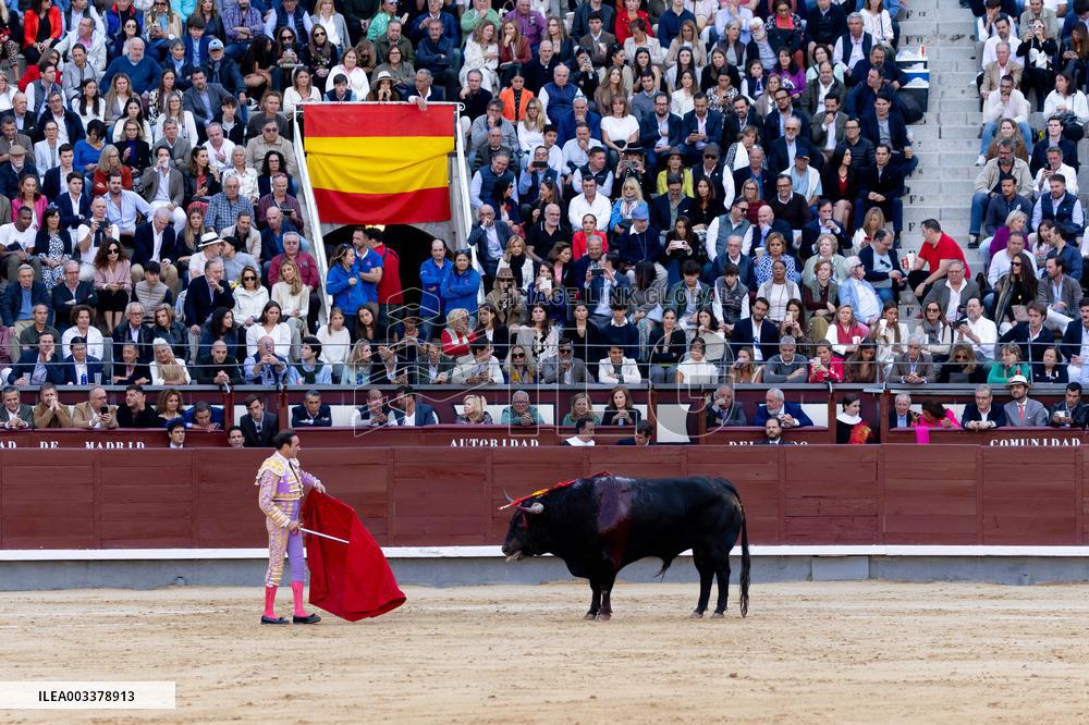 Enrique Ponce's farewell at Las Ventas - Madrid