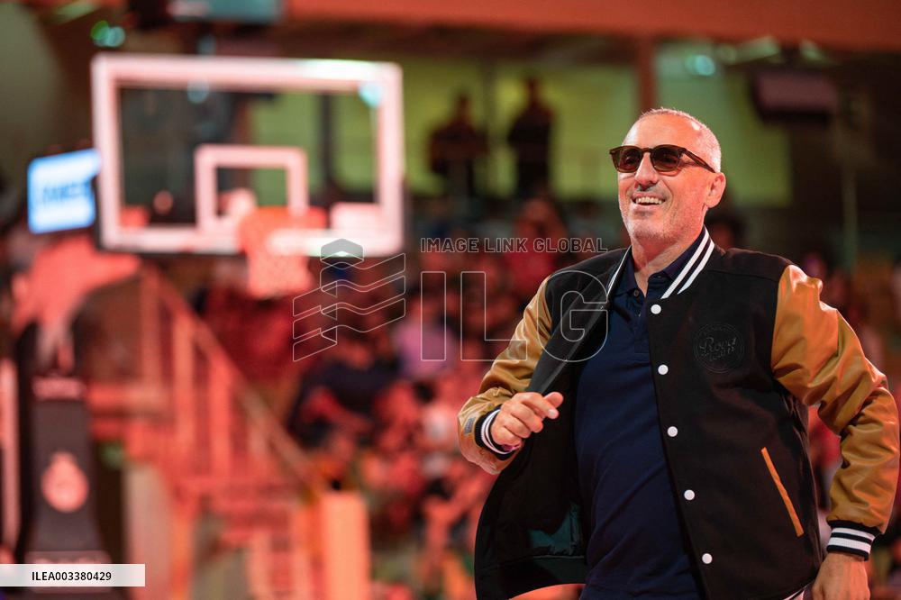 Gad Elmaleh Show At Basketball Match Half-Time - Monaco