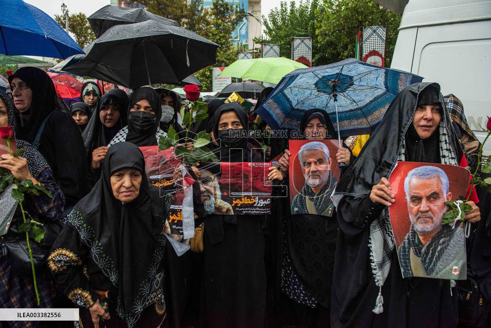 Iranians Mourn Nasrallah - Tehran