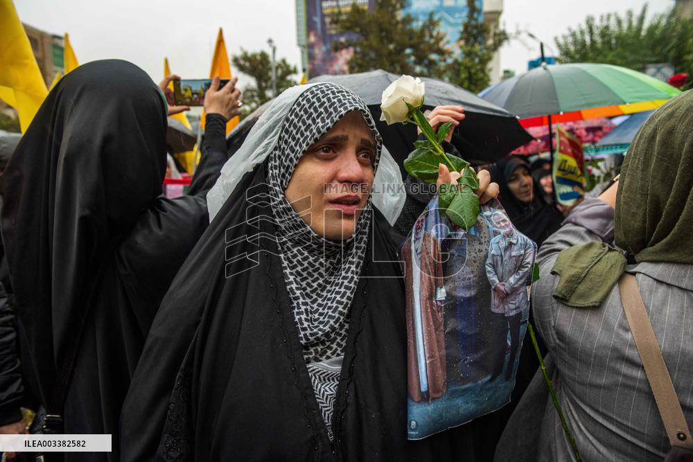 Iranians Mourn Nasrallah - Tehran