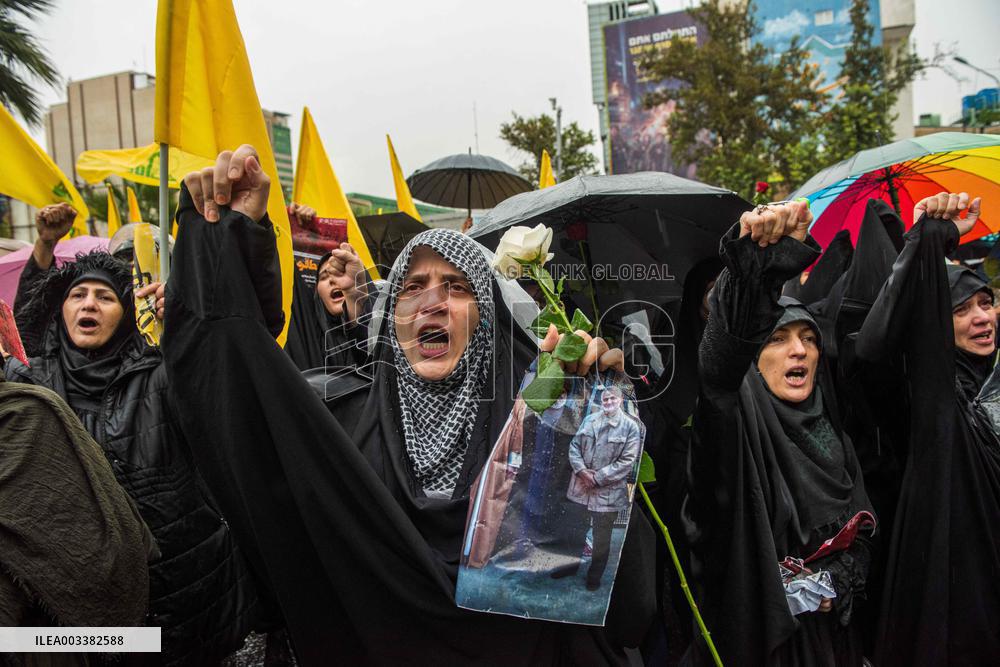 Iranians Mourn Nasrallah - Tehran
