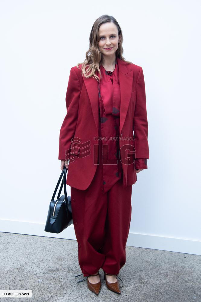 PFW Stella Mc Cartney Front Row