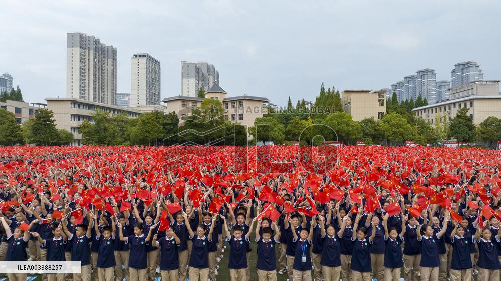 Chinese Celebrate National Day in Suqian