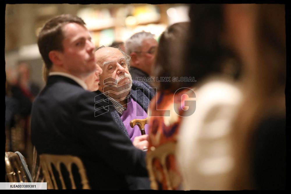 Rachida Dati Awards Raymond Depardon - Paris