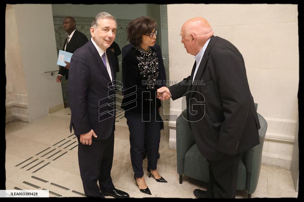 Rachida Dati Awards Raymond Depardon - Paris