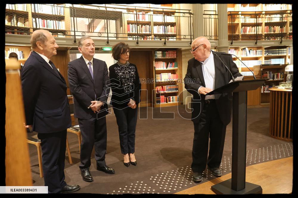 Rachida Dati Awards Raymond Depardon - Paris