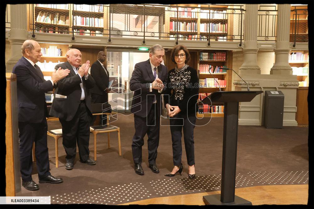 Rachida Dati Awards Raymond Depardon - Paris