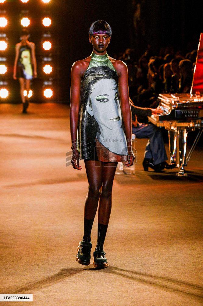 PFW - Maison Yoshiki Runway