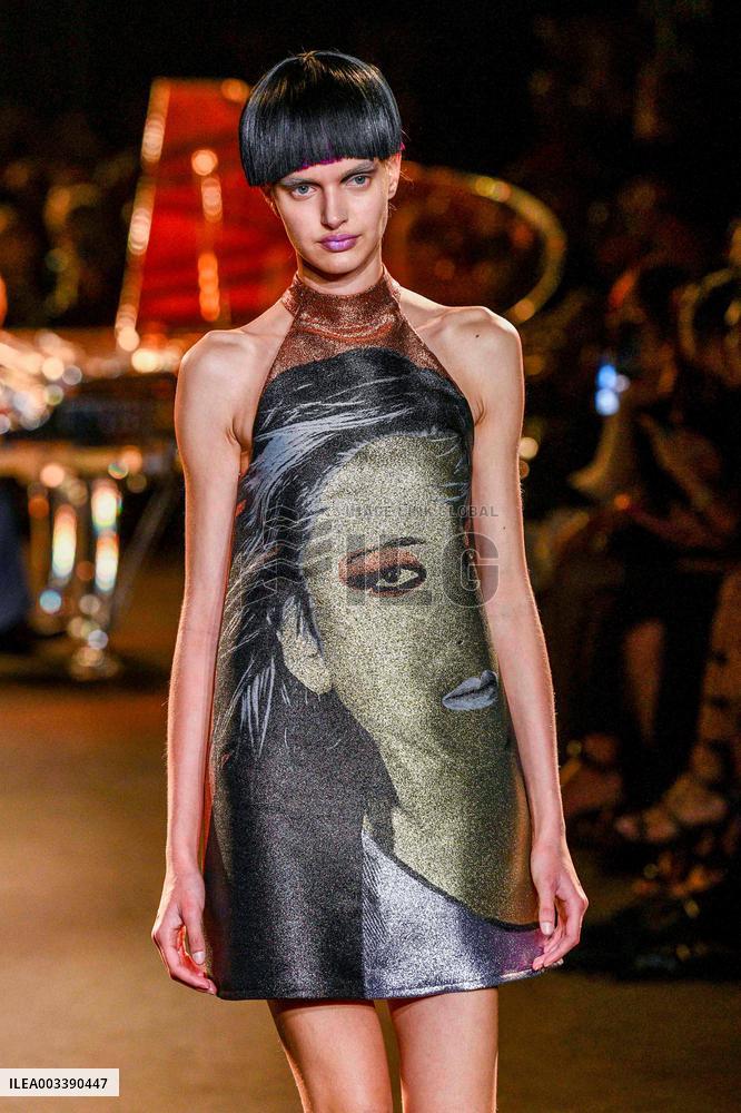 PFW - Maison Yoshiki Runway