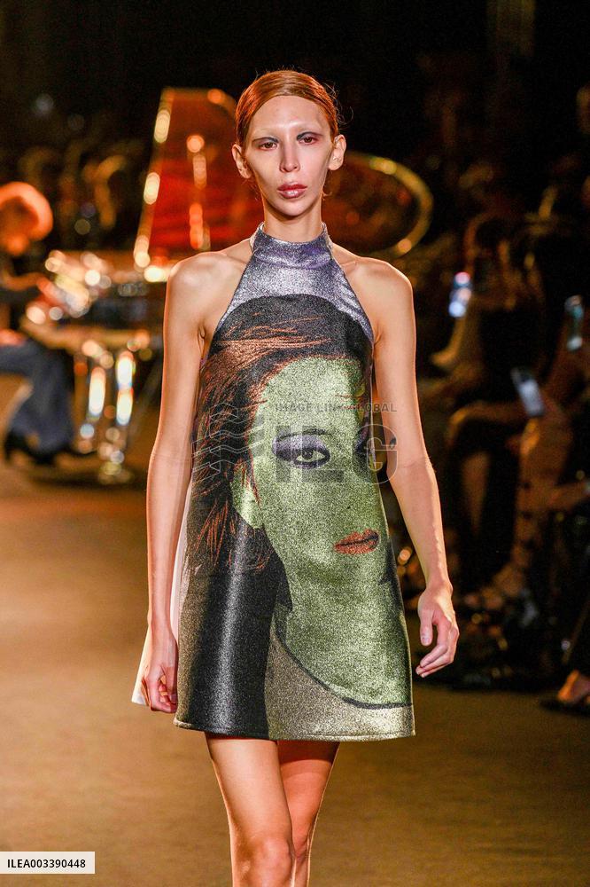 PFW - Maison Yoshiki Runway