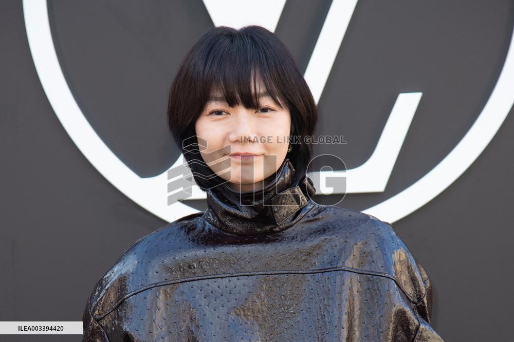 PFW Louis Vuitton Photocall