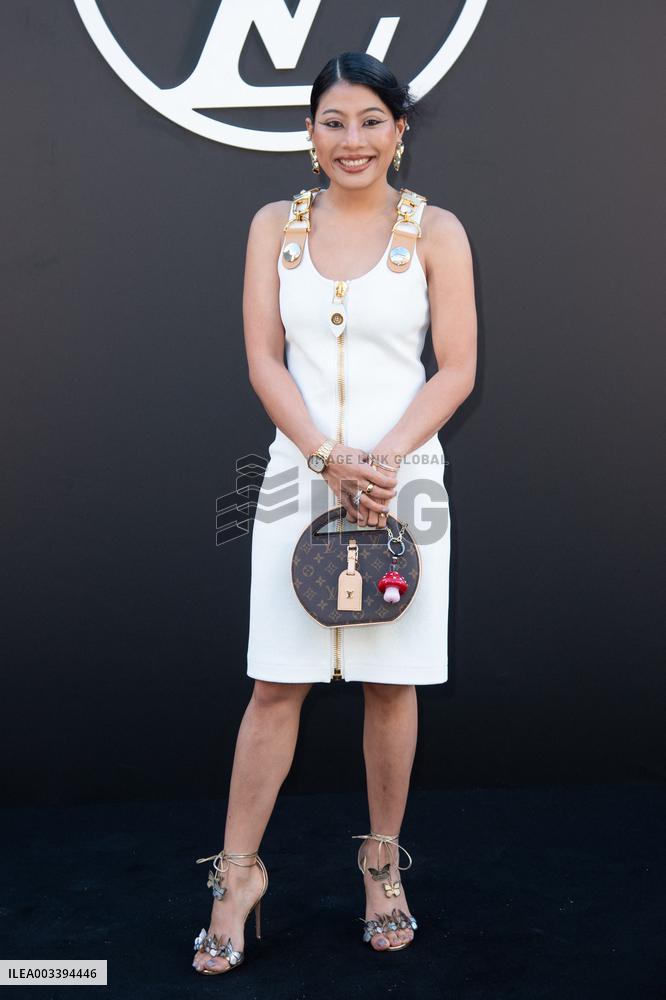 PFW Louis Vuitton Photocall