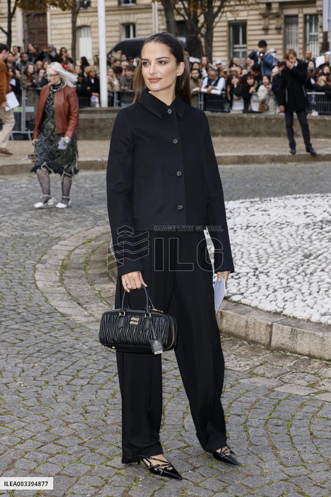 PFW - Miu Miu Arrivals