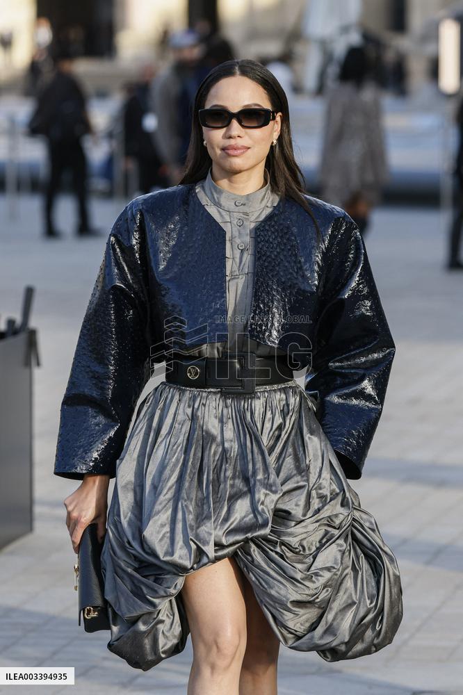 PFW - Louis Vuitton Arrivals