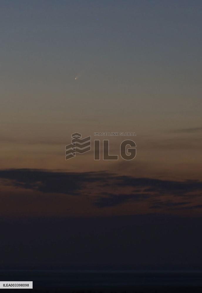 Comet observed in Japan