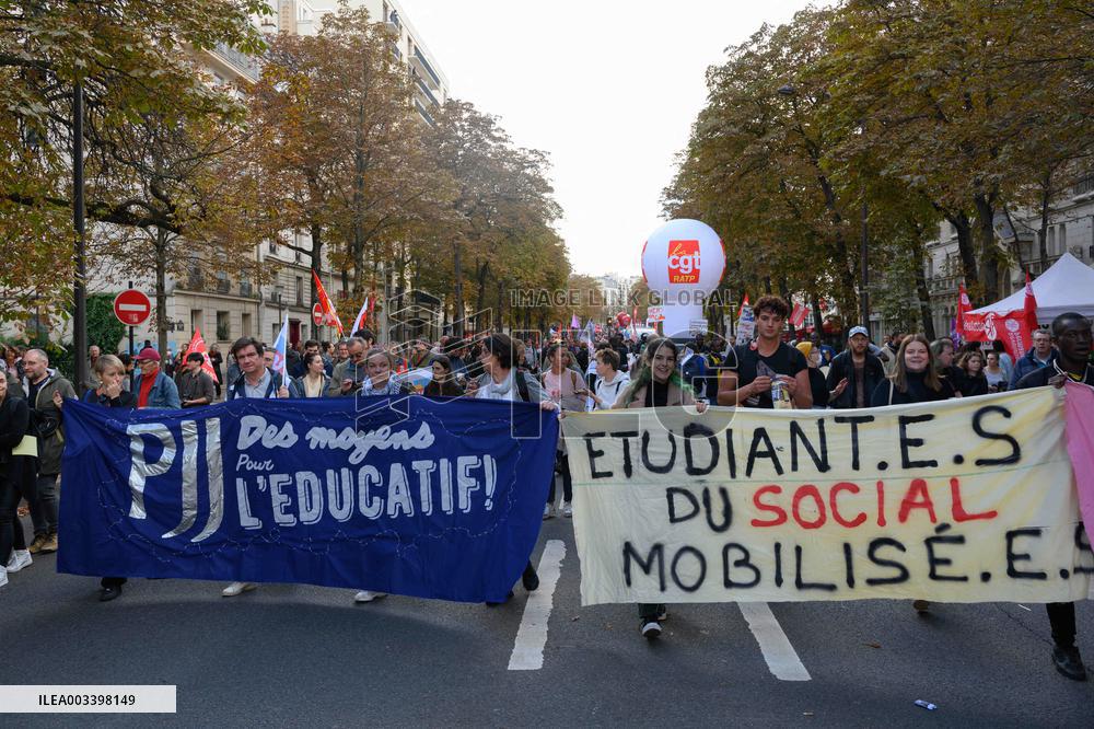Inter-Union Demonstration - Paris