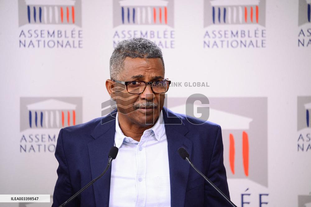 Parliamentary Groups Press Conferences - Paris