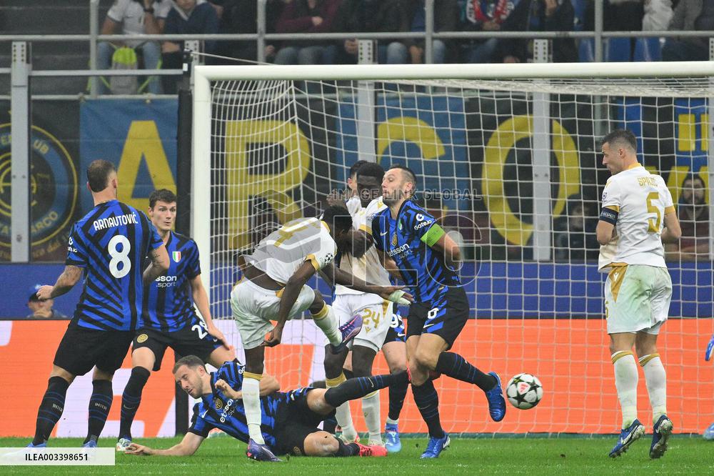 CALCIO - UEFA Champions League - Inter vs FK Crvena Zvezda