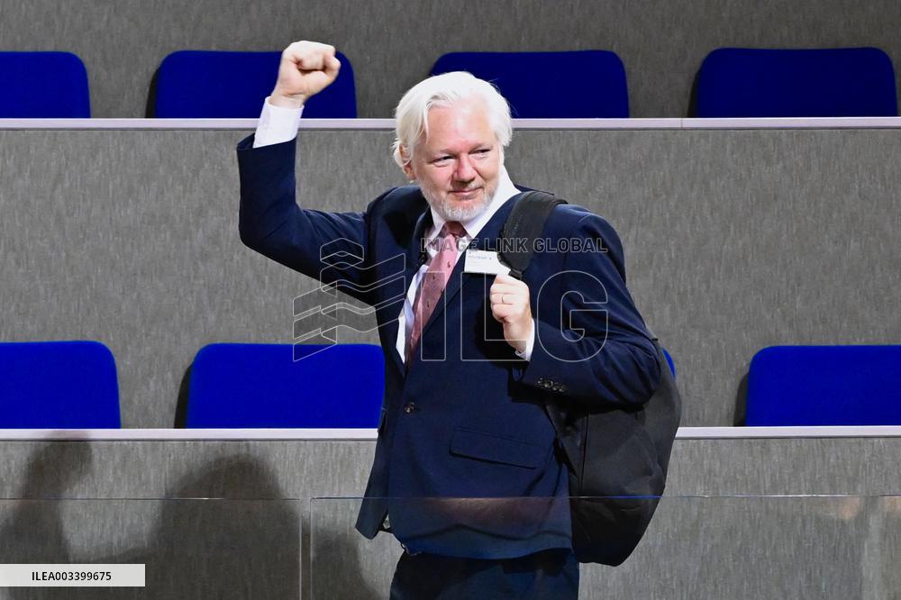 Julian Assange At Council Of Europe - Strasbourg