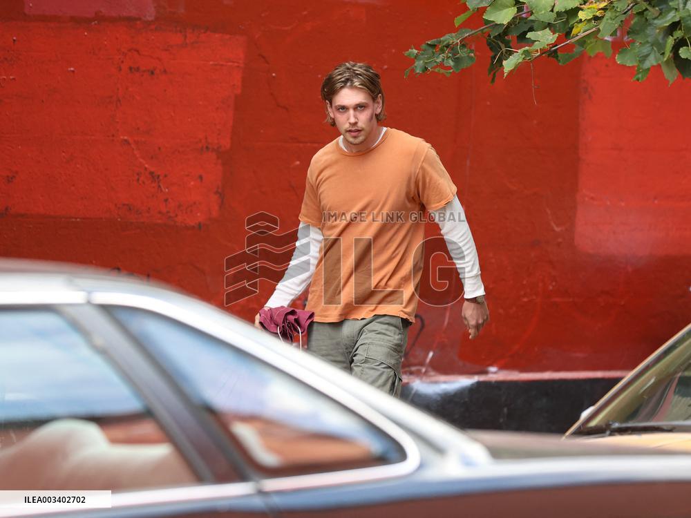 Austin Butler On Set - NYC