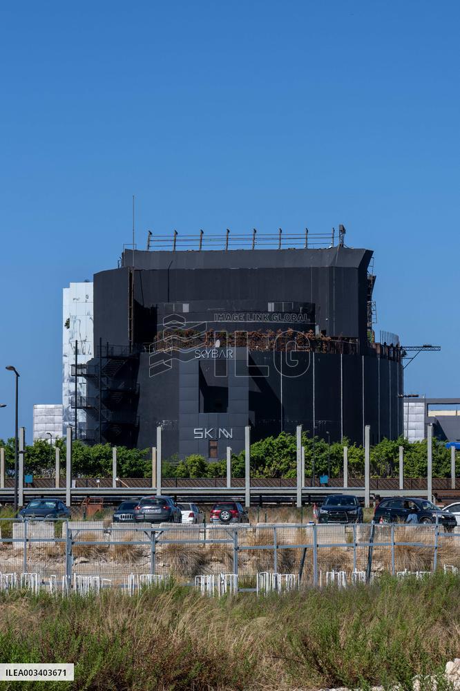 Night Club Becomes A Shelter for Refugees - Beirut