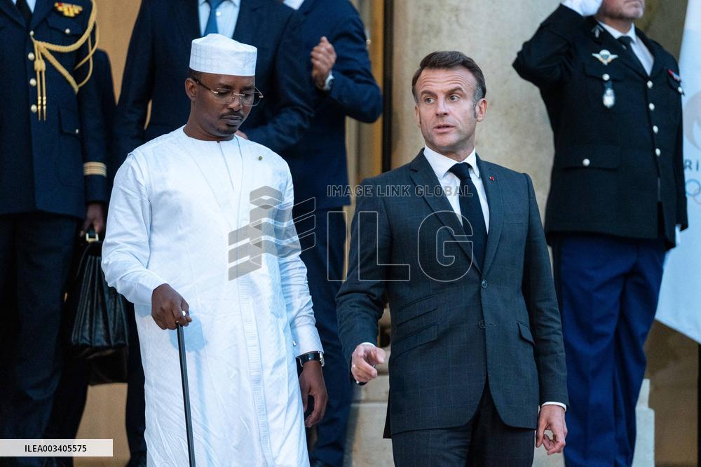 Chad's President Idriss Deby At The Elysee - Paris
