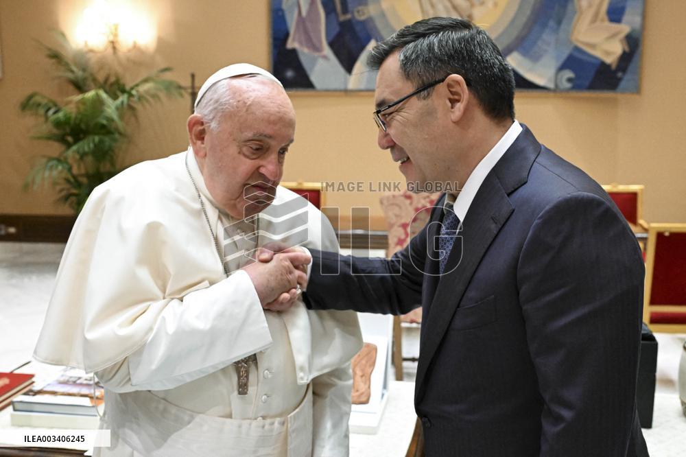 Pope Francis Meets Sadyr Japarov - Vatican