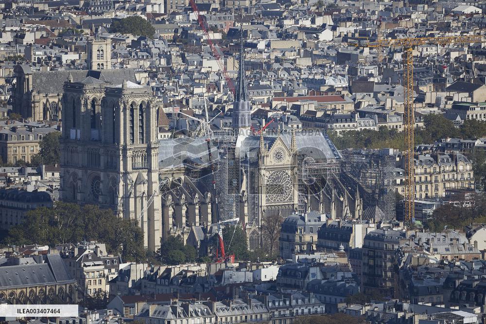 Illustration - Notre Dame De Paris - Paris