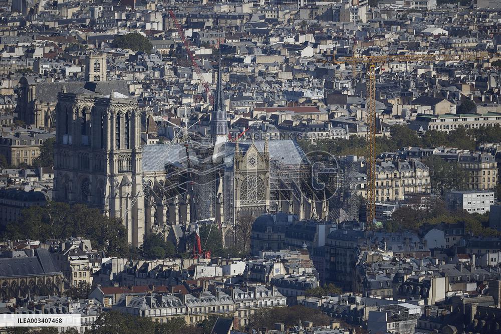 Illustration - Notre Dame De Paris - Paris