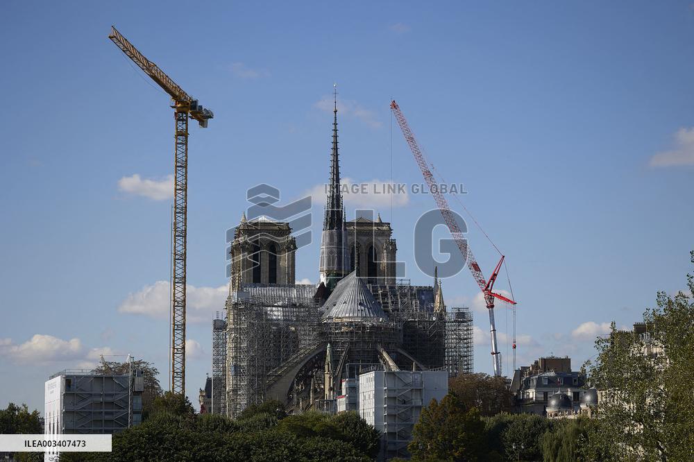 Illustration - Notre Dame De Paris - Paris