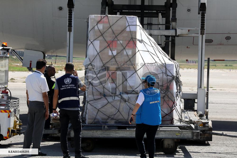 WHO and UNHCR aid and medical supplies arrive in Lebanon