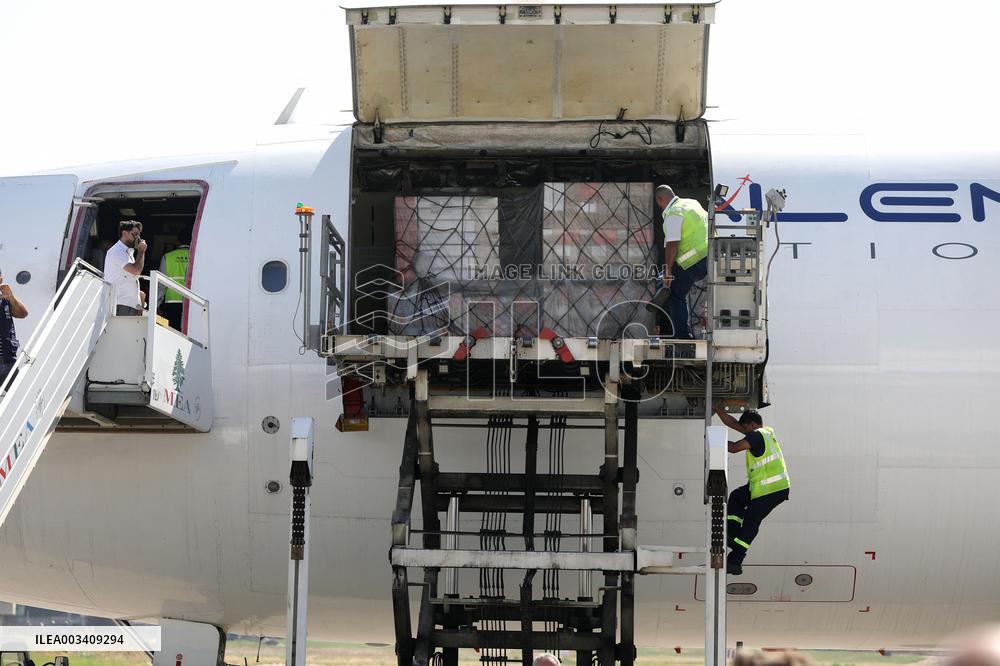 WHO and UNHCR aid and medical supplies arrive in Lebanon