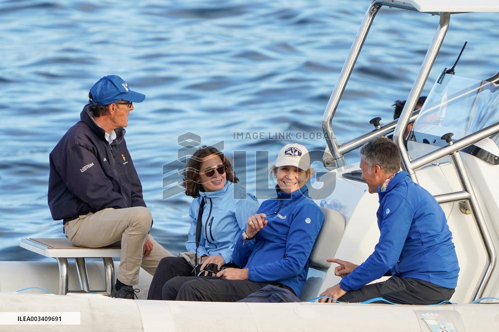 King Juan Carlos, Infanta Elena And Laurence Debray At Marina - Spain