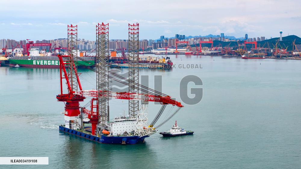 Fourth Generation Offshore Wind Power Construction Platform Delivery