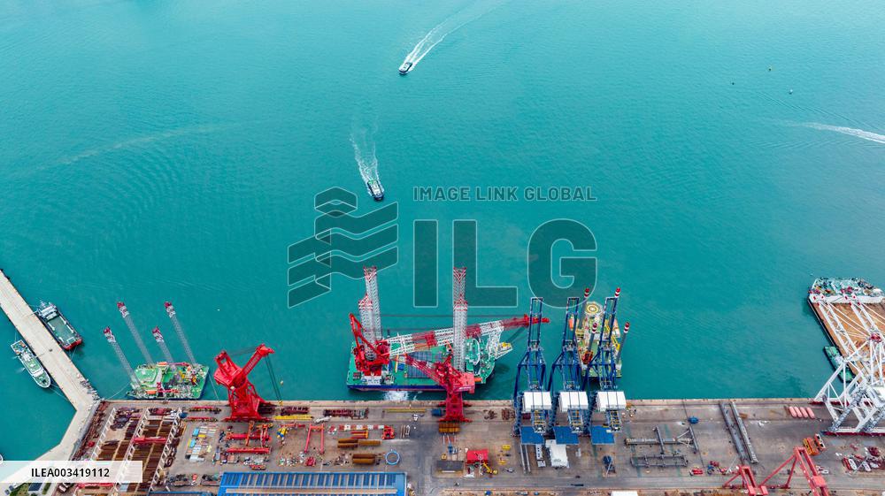 Fourth Generation Offshore Wind Power Construction Platform Delivery