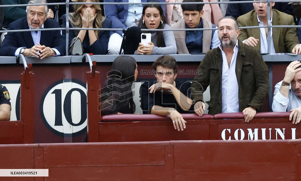 Victoria Federica De Marichalar Visibly Affected During The Injury To Roca Rey - Spain