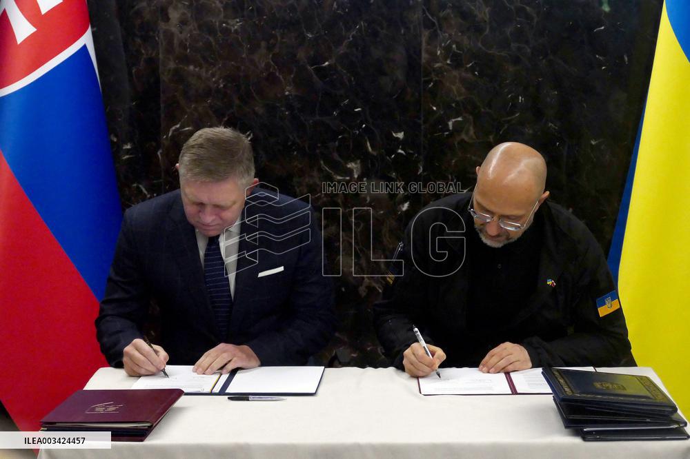 Joint consultations between Ukrainian and Slovak governments