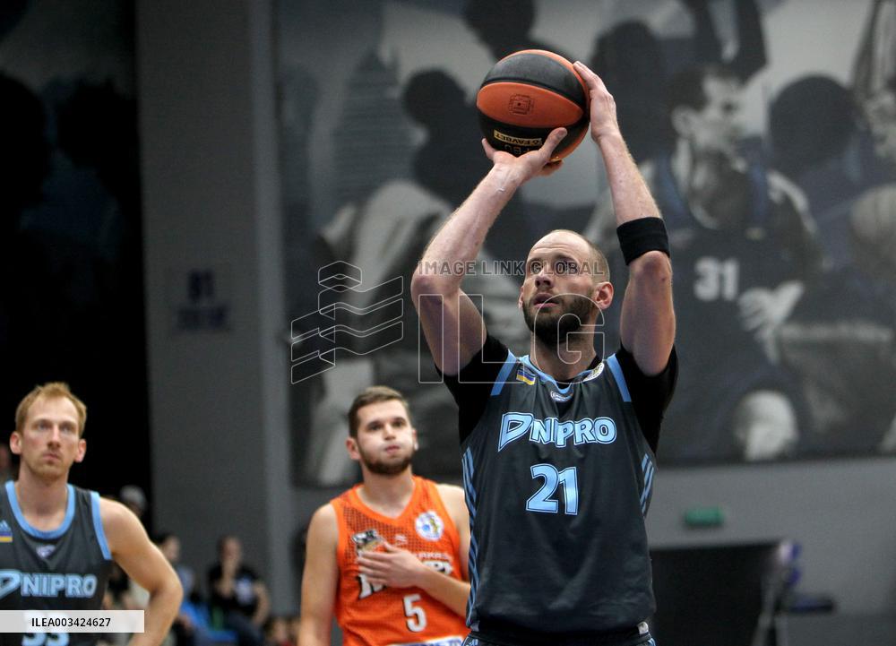Dnipro beats Cherkasy 82-63 in Ukrainian Basketball SuperLeague match