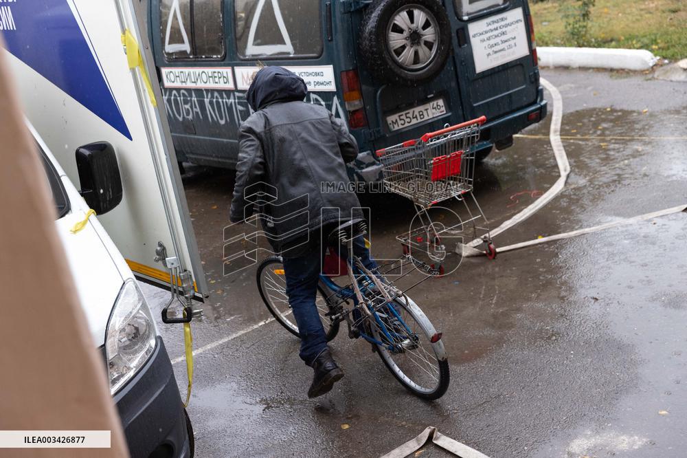 Shelter Arranged For Residents - Suzhan