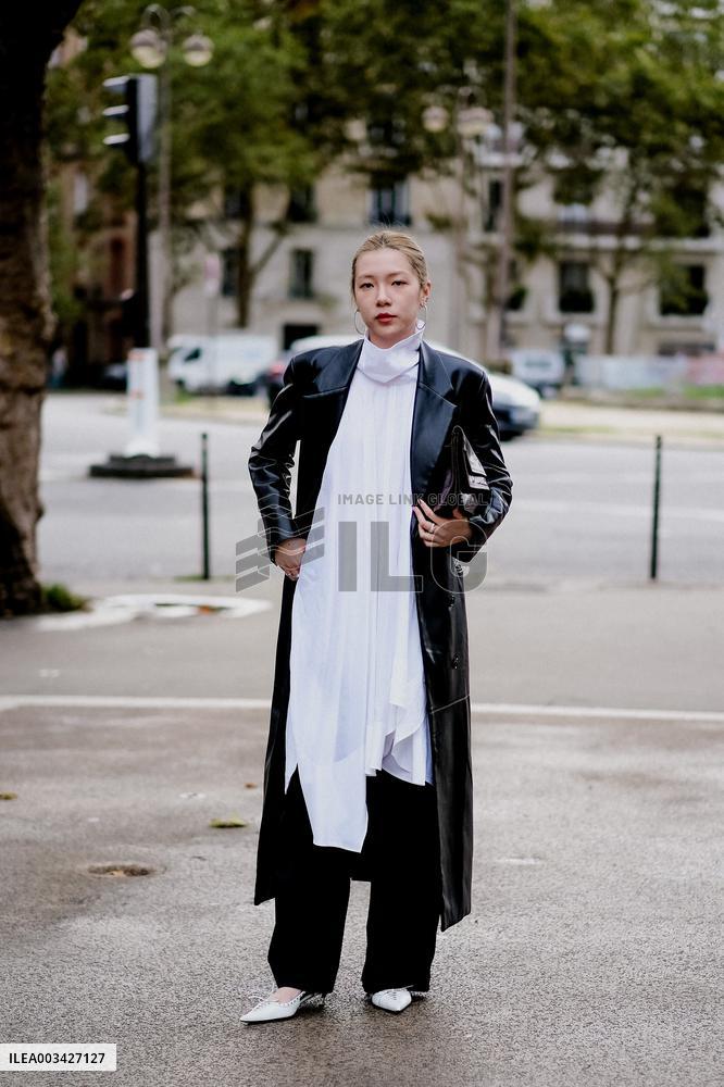 PFW - Stella McCartney Street Style
