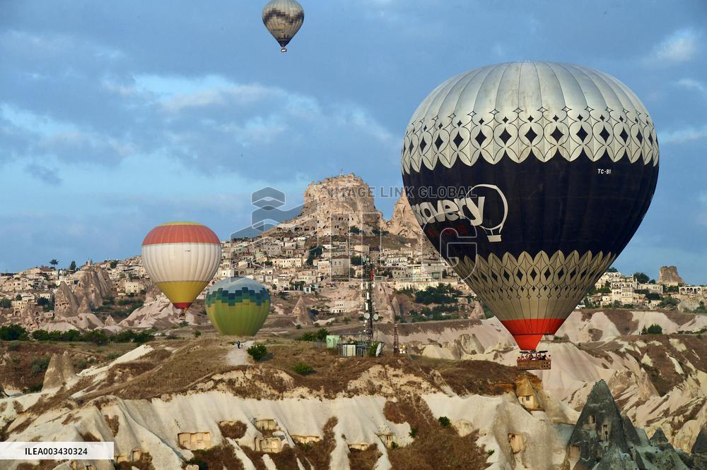 Hot Air Balloons - Turkey