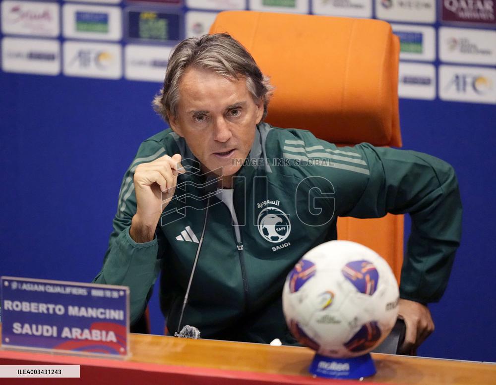 Football: World Cup qualifier