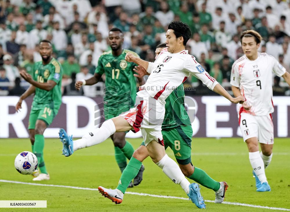 Football: World Cup qualifier