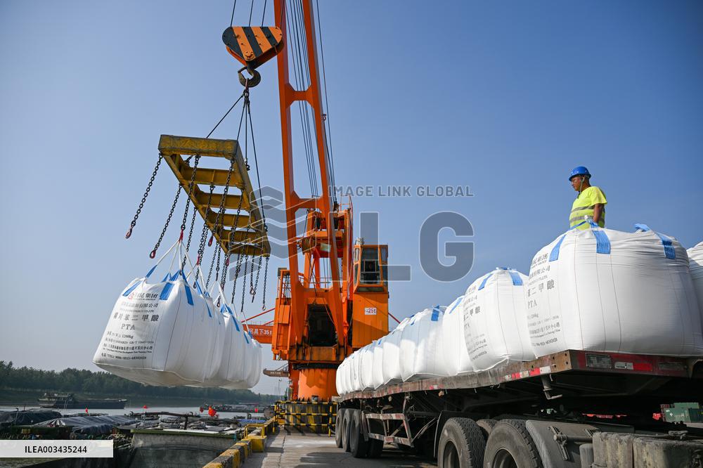 Siyang Port on the Beijing-Hangzhou Grand Canal in Suqian