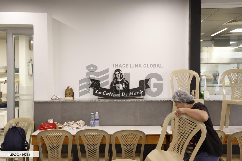 Cuisine de Mariam Prepares Meals For Immigrants - Beirut