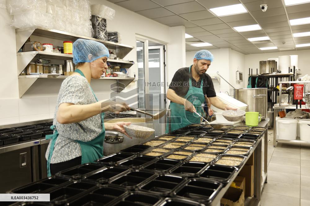 Cuisine de Mariam Prepares Meals For Immigrants - Beirut
