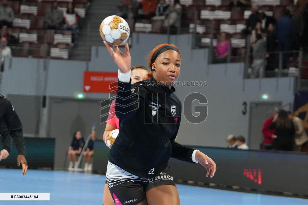 Handball - Women's Champions League - Brest BH v Gyori Eto KC